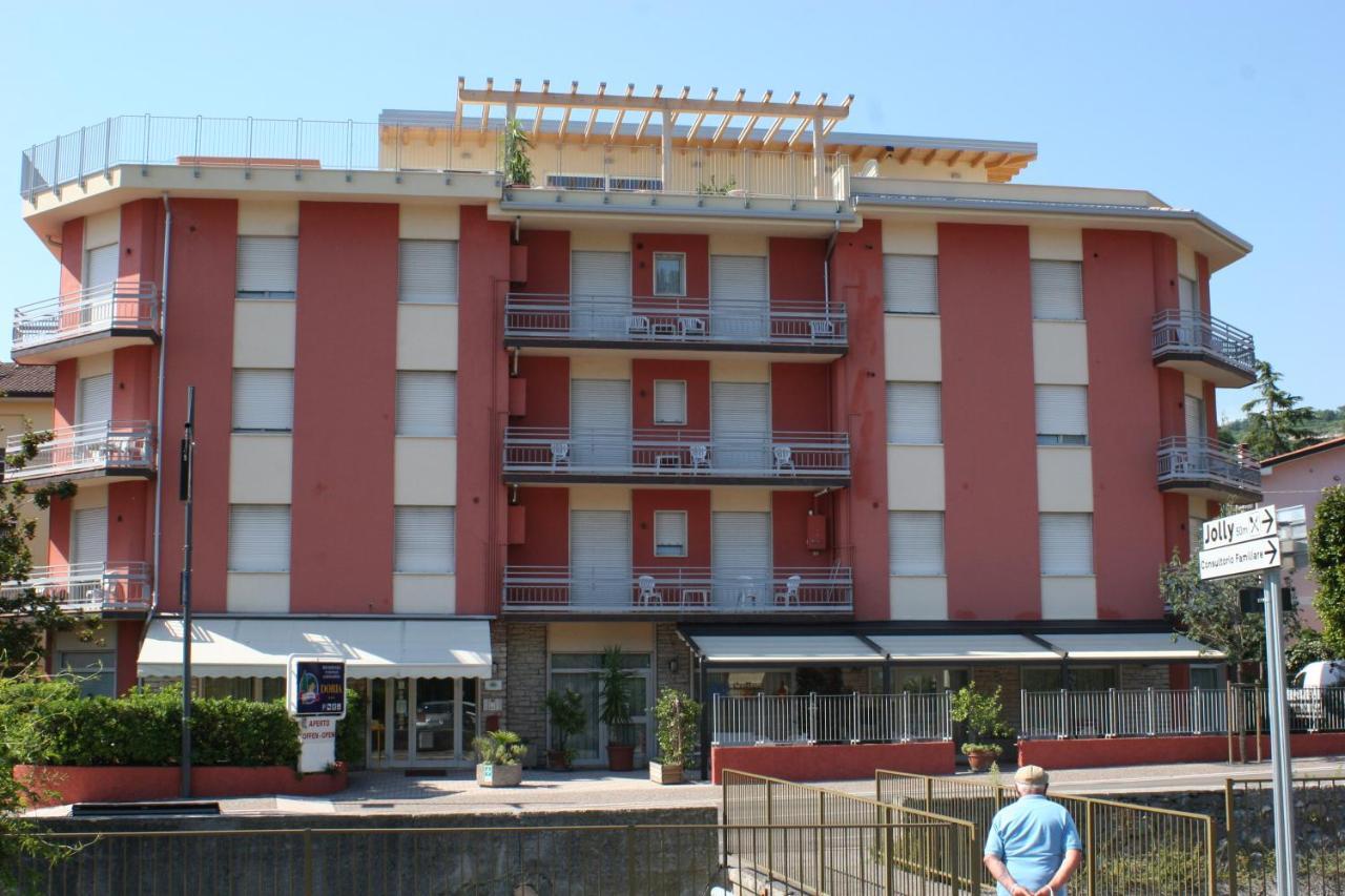 Rta Doria Aparthotel Garda  Exterior photo