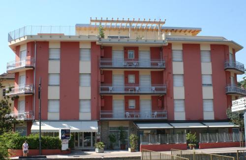 Rta Doria Aparthotel Garda  Exterior photo