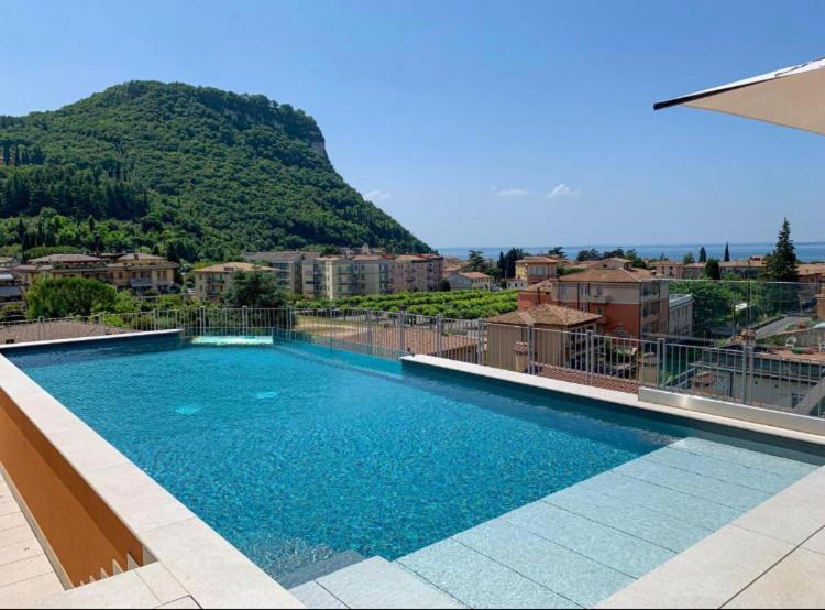 Rta Doria Aparthotel Garda  Exterior photo
